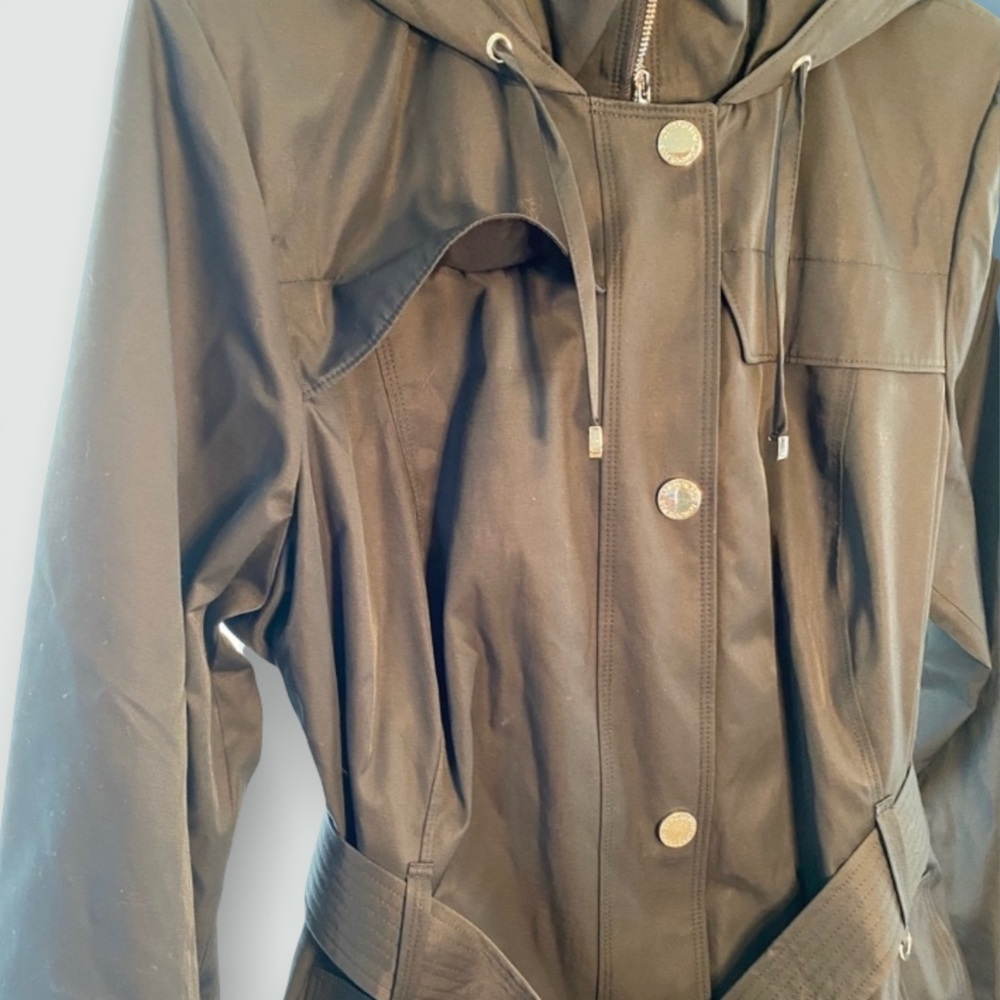 London Fog Trench Coat - Picture 16 of 16
